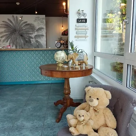 Garden Primavera فندق 2*