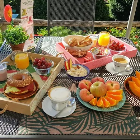 Garden Primavera מלון 2*