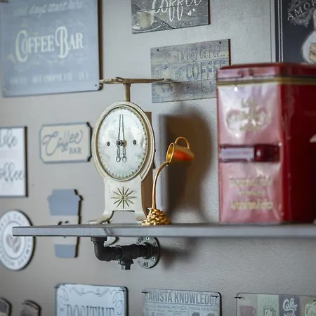 Garden Primavera فندق بريساغو