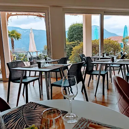 Garden Primavera Hotel