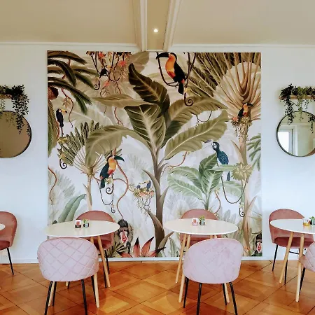 ホテル Garden Primavera 2*